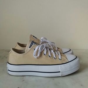 CONVERSE - stylish cream platform sneakers